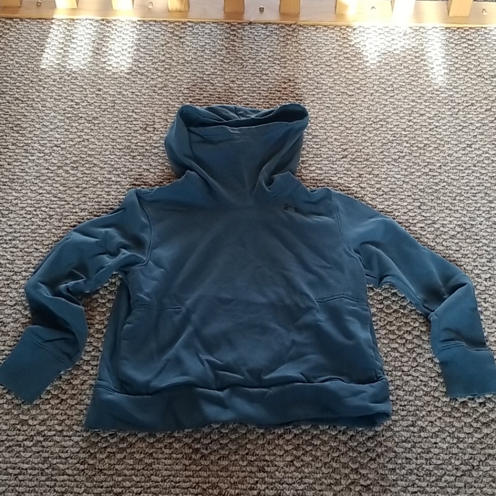 UA sweatshirt